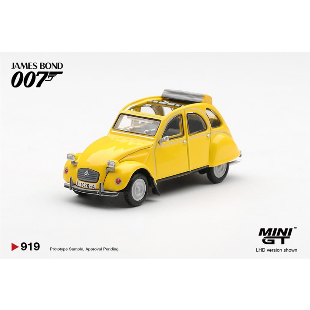 Mini GT 1:64 - James Bond 007 Citroën 2CV “For Your Eyes Only”- Embalaje Inglés